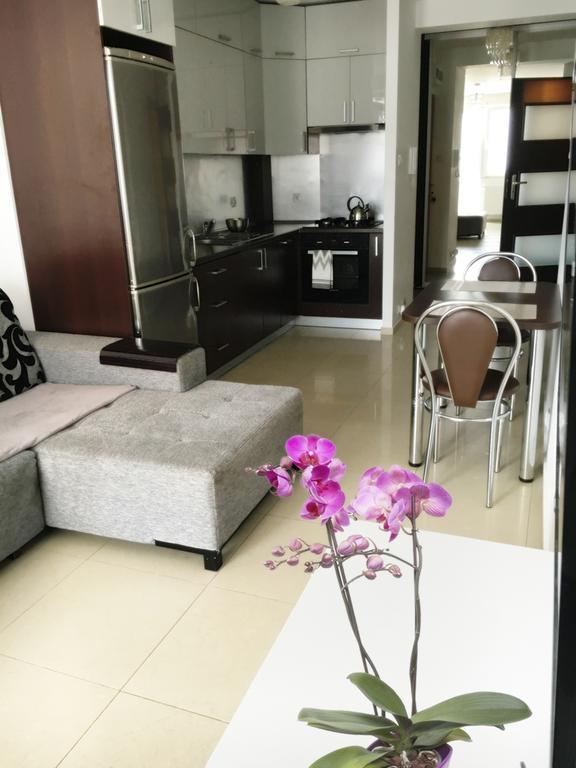 Ferienwohnung Apartament Antoniukowska 60 Białystok Exterior foto